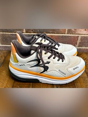 Men’s Gravity Defyer G-Defy Energiya Walking Shoes White Gray Orange - size 10.5